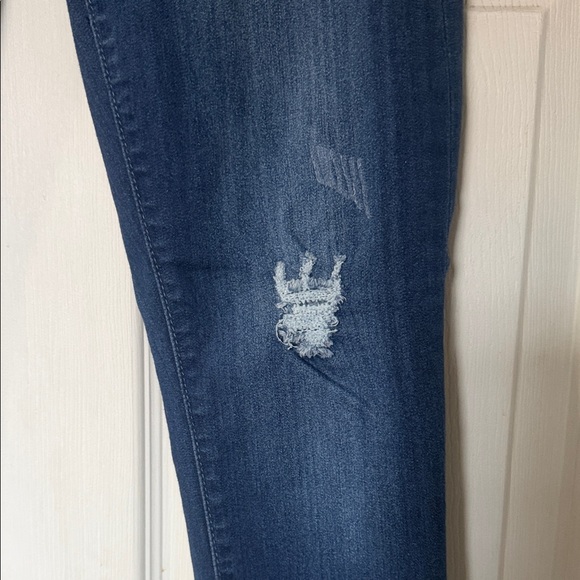 Altar’d State Distressed Skinny Jeans - Picture 2 of 6